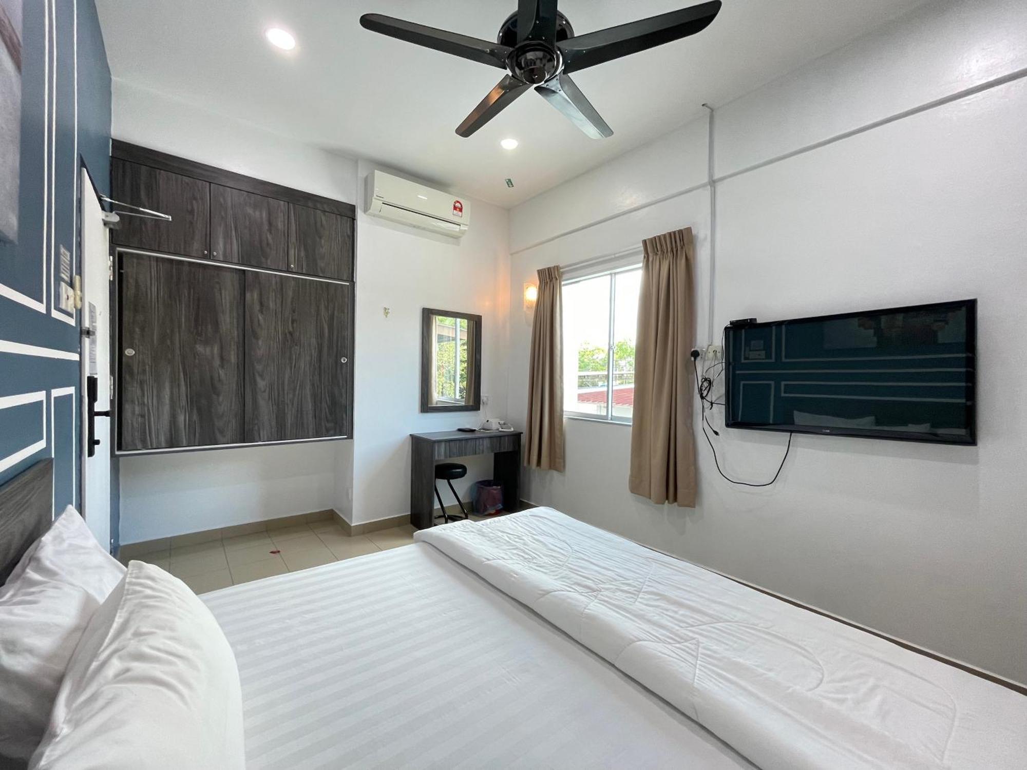 Mr Homestay Hotelstyle Room Teluk Intan Exterior foto