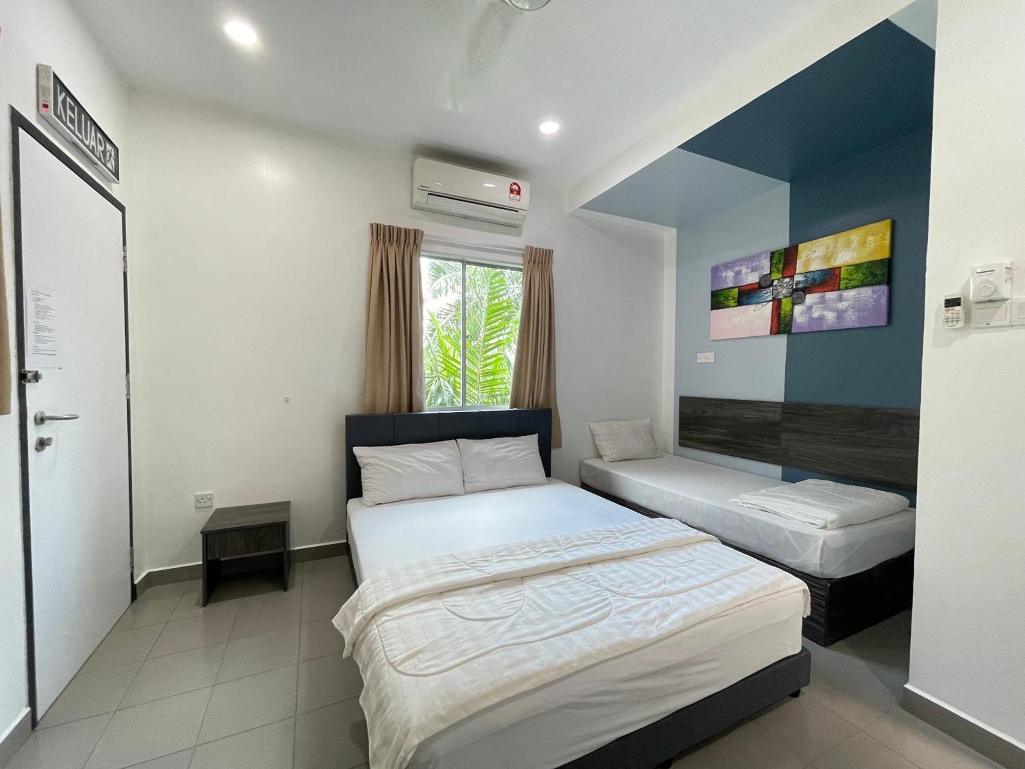 Mr Homestay Hotelstyle Room Teluk Intan Exterior foto